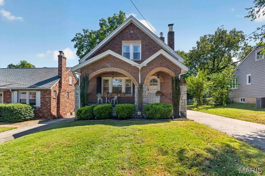 7334 Devonshire Avenue, Saint Louis, MO 63119 - #1
