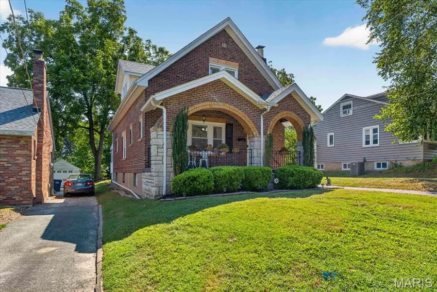 7334 Devonshire Avenue, Saint Louis, MO 63119 - #2