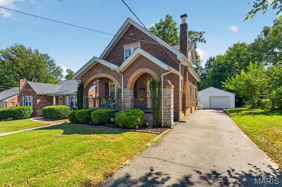 7334 Devonshire Avenue, Saint Louis, MO 63119 - #3