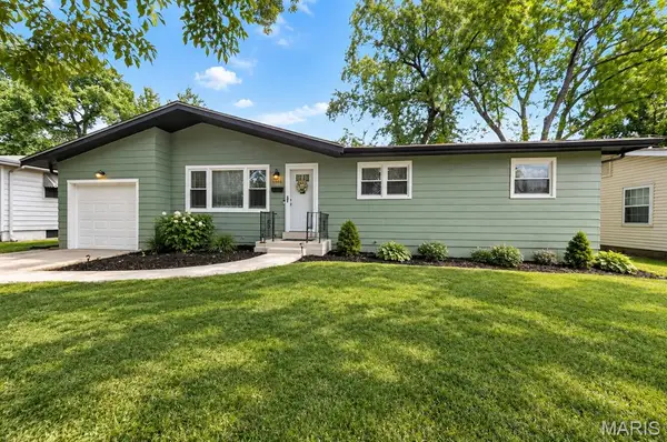 1305 Lindsay Lane, Florissant, MO 63031