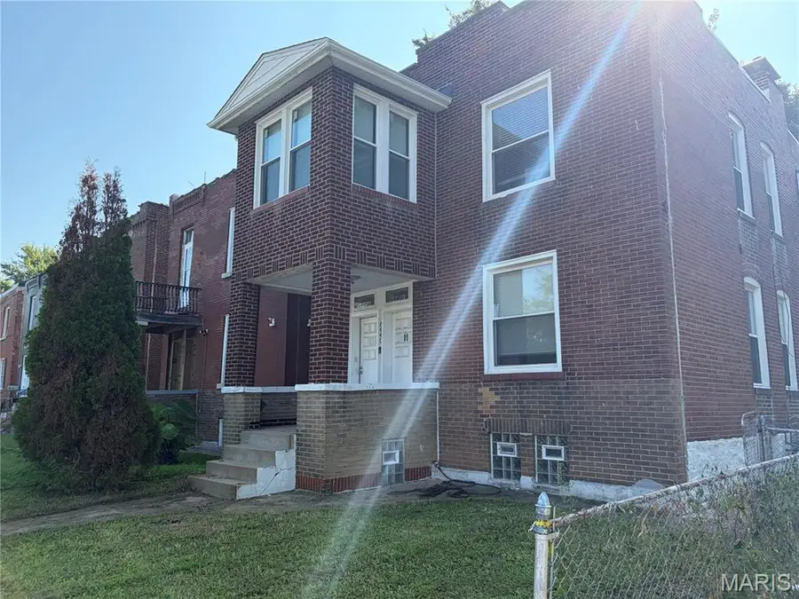 6440 Idaho Avenue, Saint Louis, MO 63111 - #2