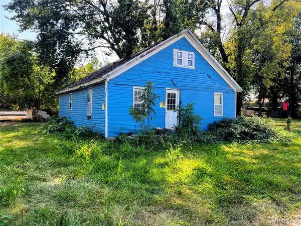 2001 Irwin Street, Hannibal, MO 63401
