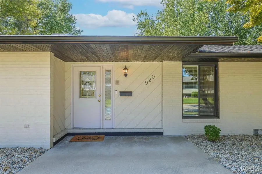 920 Reiss Road, O Fallon, IL 62269 - #2