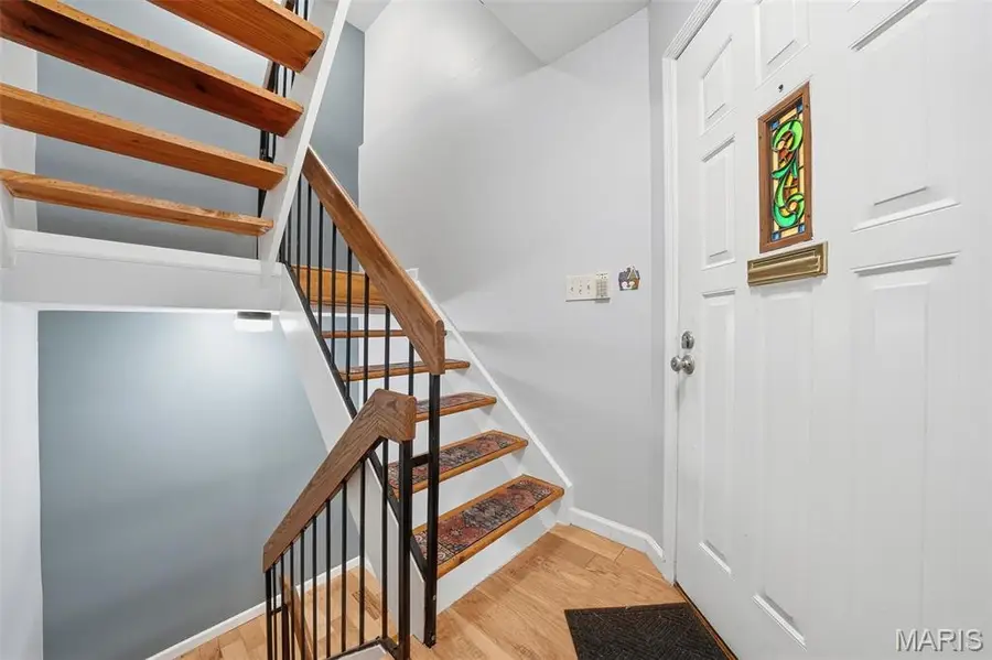 4468 Mcpherson Avenue #4A, Saint Louis, MO 63108 - #3