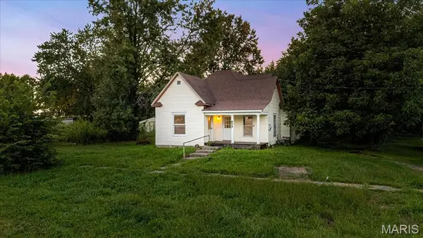 805 S Clark Street, Bellflower, MO 63333