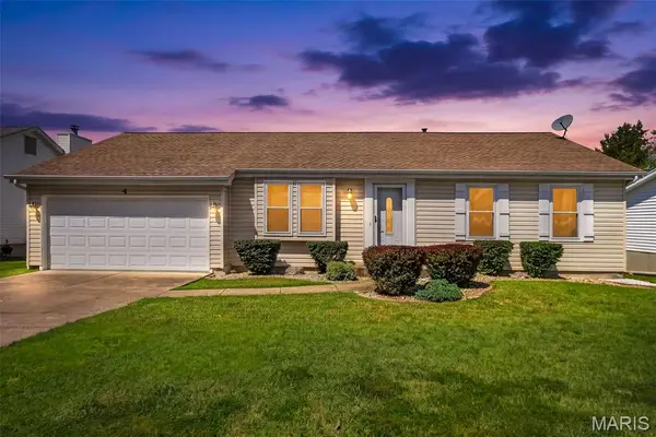 4 Tamerton Court, St Peters, MO 63376