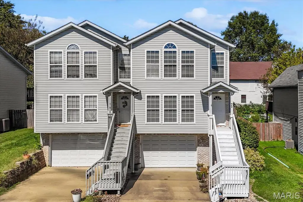 7 Clinton Hill Drive, Belleville, IL 62226 - #1