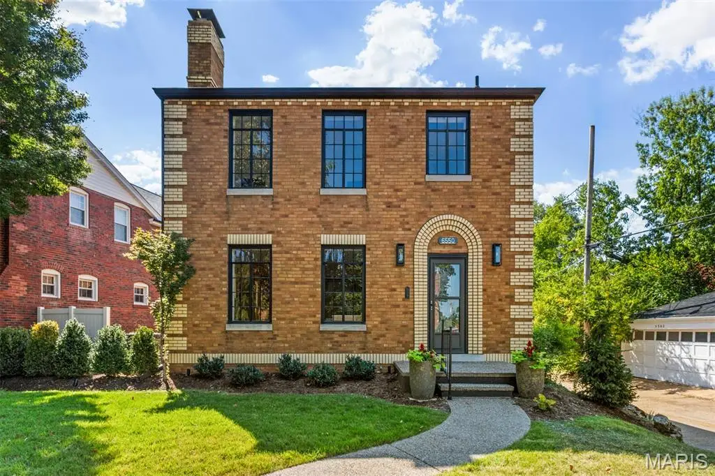 6550 Walsh Street, Saint Louis, MO 63109 - #1