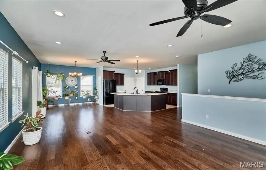 571 Newcastle Drive, Troy, MO 63379 - #3