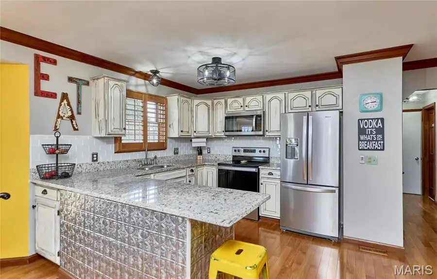 404 Chantilly Court, Warrenton, MO 63383 - #3