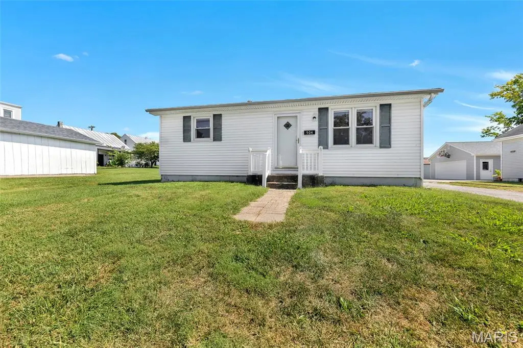504 Stiening Street, Waterloo, IL 62298 - #1