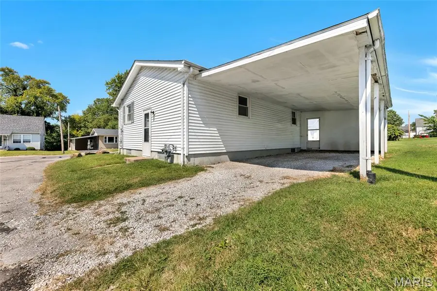 504 Stiening Street, Waterloo, IL 62298 - #2