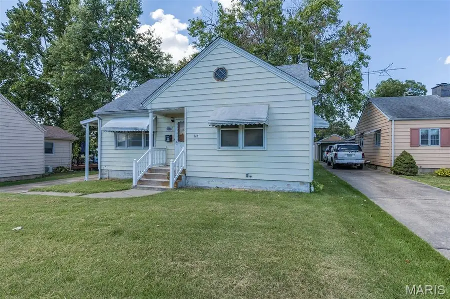 545 Scott Street, Ste Genevieve, MO 63670 - #3