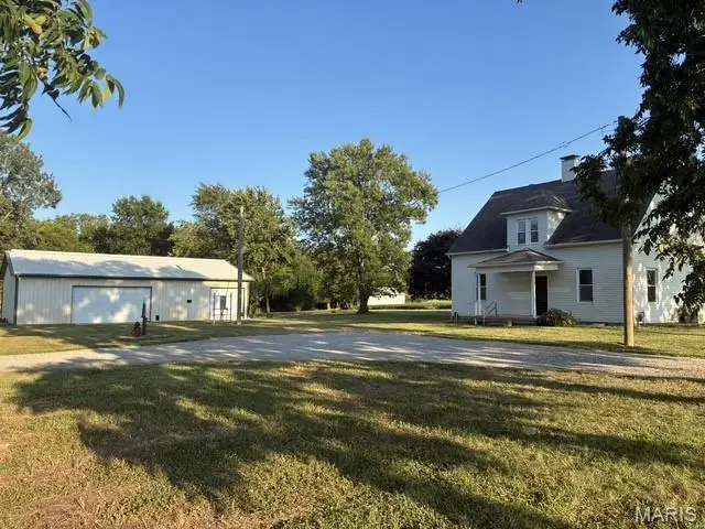 3708 State Route 160, Highland, IL 62249 - #1