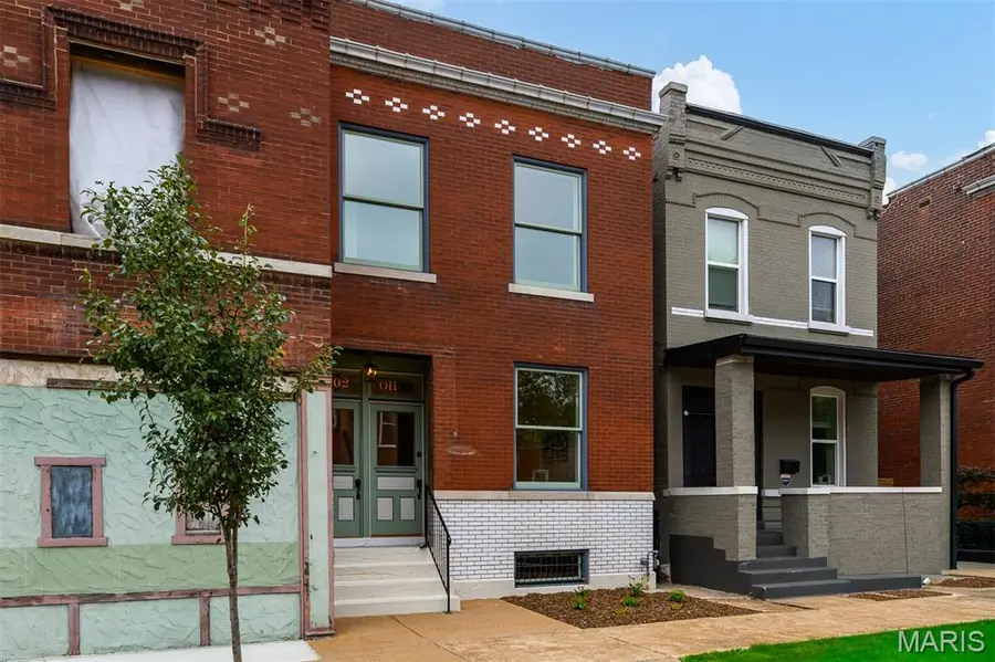 3302 Ohio Avenue, Saint Louis, MO 63118 - #3