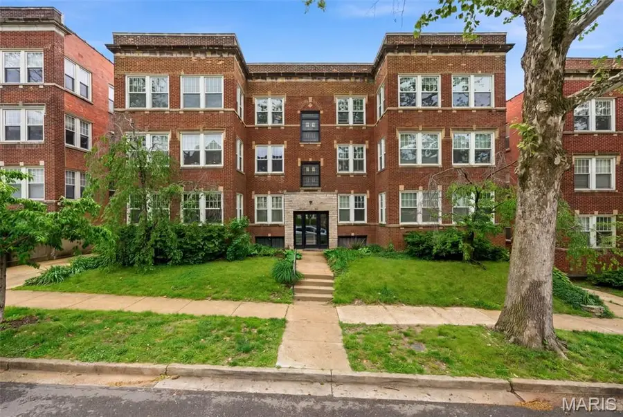6306 Southwood Avenue #3E, Clayton, MO 63105 - #2