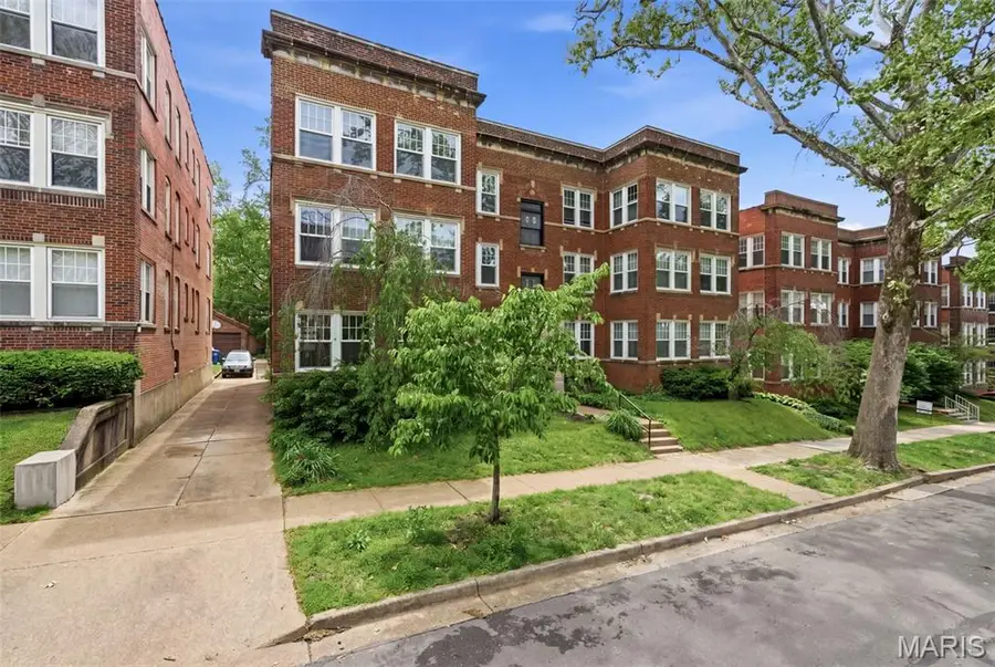 6306 Southwood Avenue #3E, Clayton, MO 63105 - #3