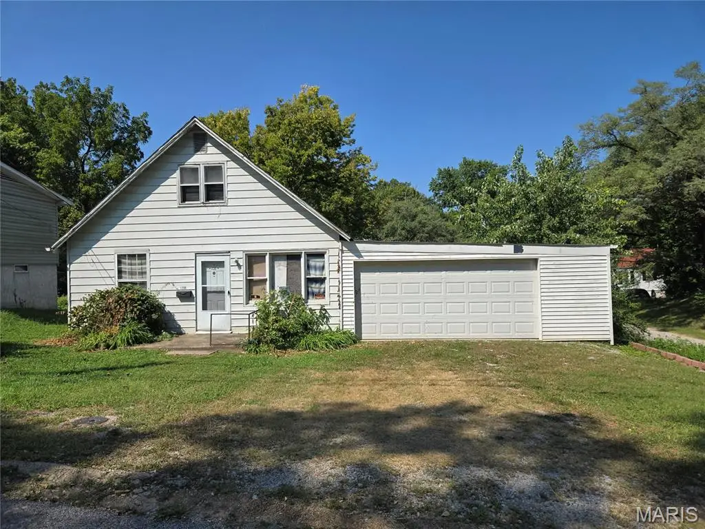 1206 Rixon, Alton, IL 62002 - #1