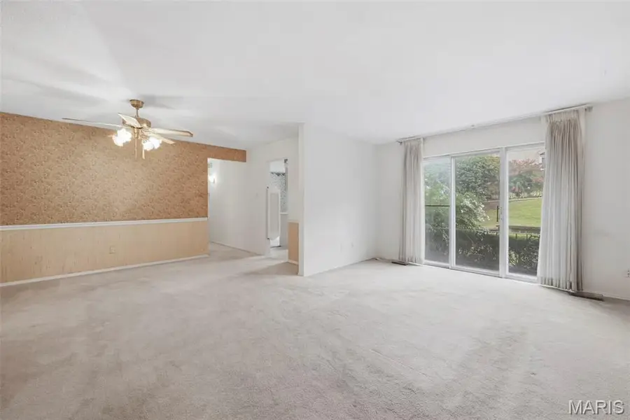 11872 Cresta Verde Drive #B, Saint Louis, MO 63146 - #3