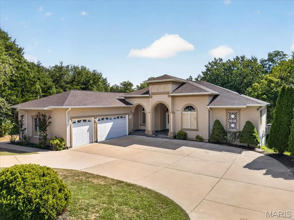 2400 Wimbledon Estates Drive, Festus, MO 63028 - #1