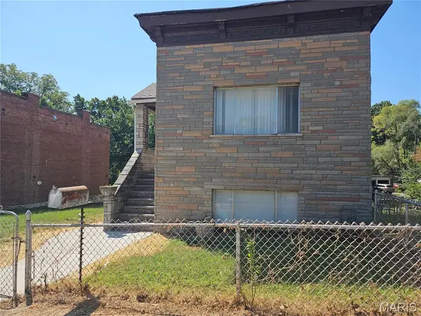 6424 Brockschmidt Place, St Louis, MO 63139
