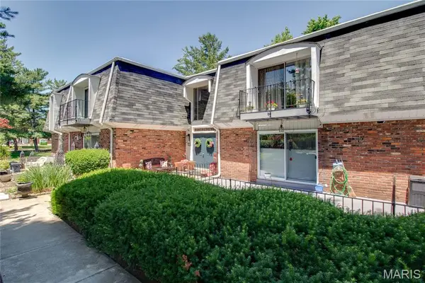 1916 W Delmar Avenue #A, Godfrey, IL 62035