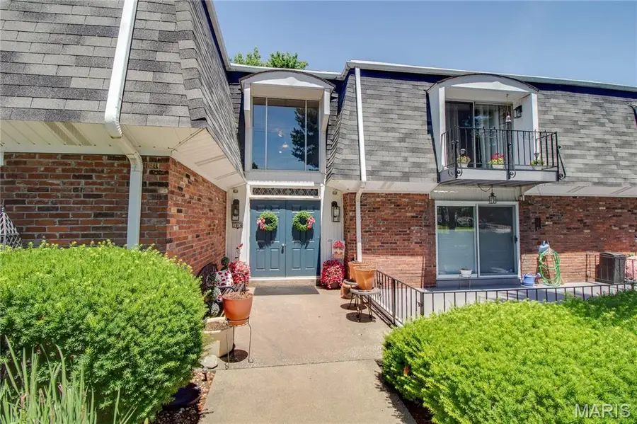 1916 W Delmar Avenue #A, Godfrey, IL 62035 - #2