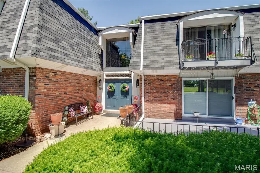 1916 W Delmar Avenue #A, Godfrey, IL 62035 - #3