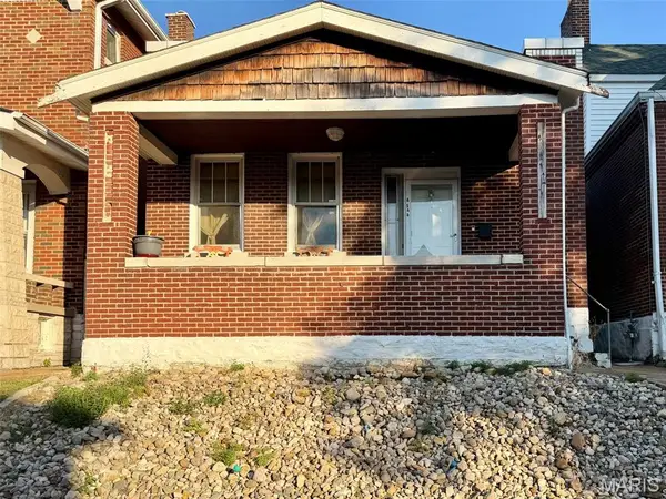 4546 Varrelmann Avenue, St Louis, MO 63116