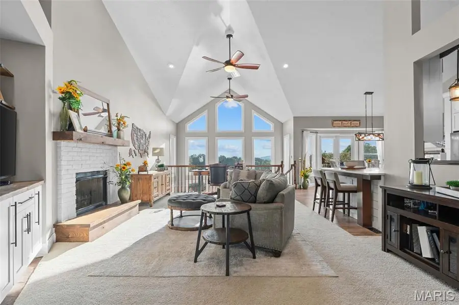 456 Cardinal Meadows Dr, Washington, MO 63090 - #2
