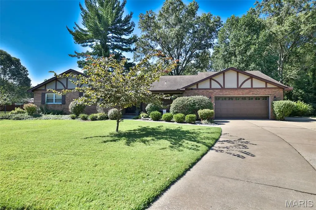 124 Drake Court, Edwardsville, IL 62025 - #1