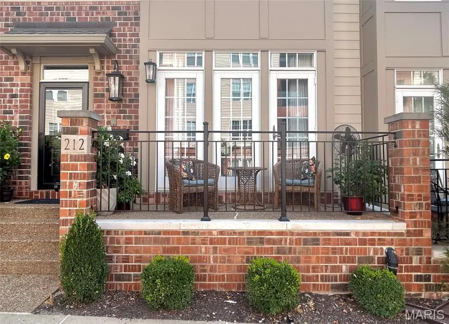 212 Pullman Place, Saint Louis, MO 63122 - #2