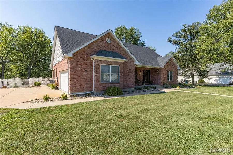 1114 Springbrook Park Drive, Farmington, MO 63640 - #2