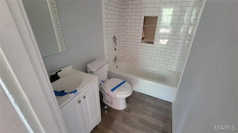 5846 Page Boulevard, Saint Louis, MO 63112 - #2