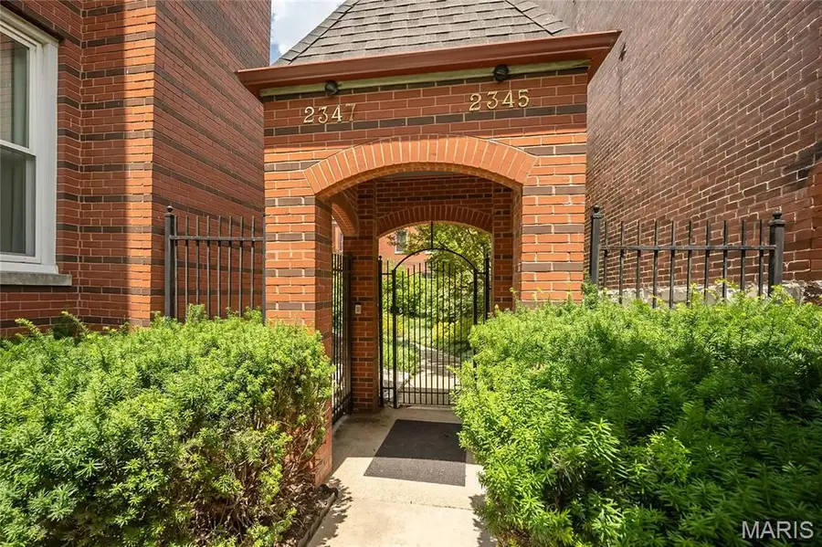 2347 Park Avenue #D, Saint Louis, MO 63104 - #2