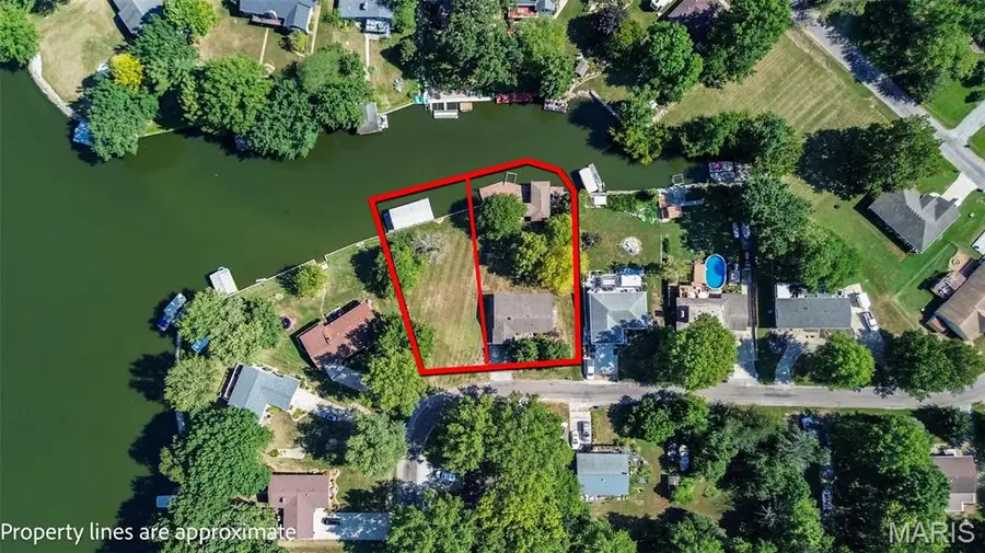 712 Riviera Circle, Edwardsville, IL 62025 - #2