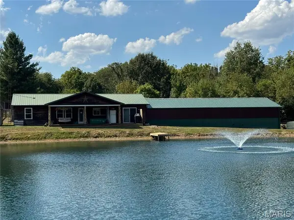 1370 Lily Lane, Greenville, IL 62246