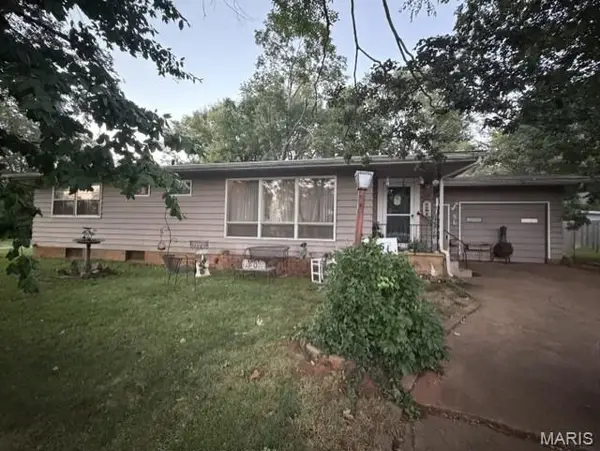 135 Pine Street, Farmington, MO 63640