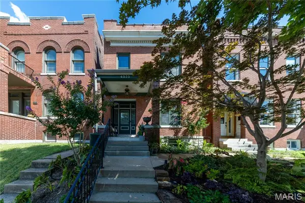 4535 Oakland, St Louis, MO 63110