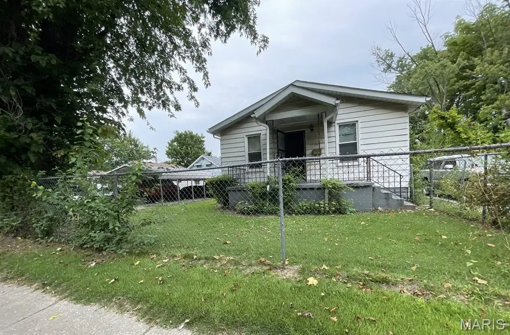 823 N 80th Street, East Saint Louis, IL 62203 - #1
