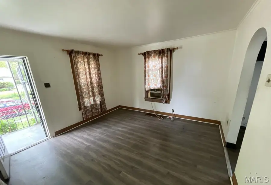 823 N 80th Street, East Saint Louis, IL 62203 - #3