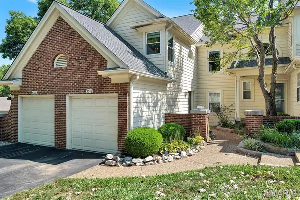 3018 Autumn Shores Drive, Maryland Heights, MO 63043