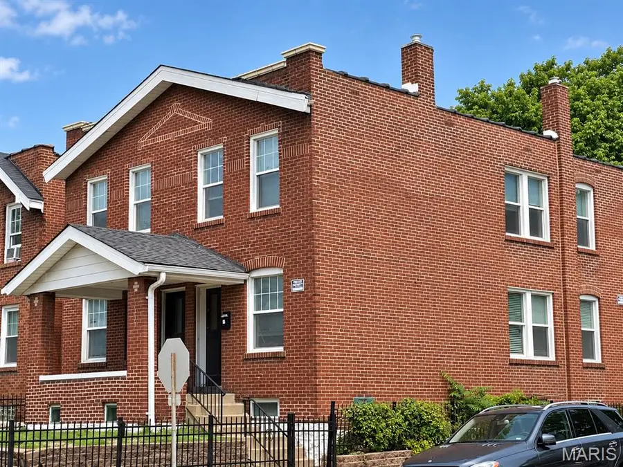 3101 Miami Street, Saint Louis, MO 63118 - #2