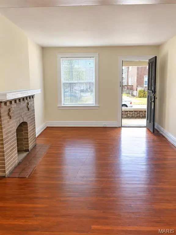 3101 Miami Street, Saint Louis, MO 63118 - #3