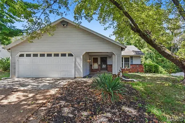 12673 Willow Trail Drive, Black Jack, MO 63033
