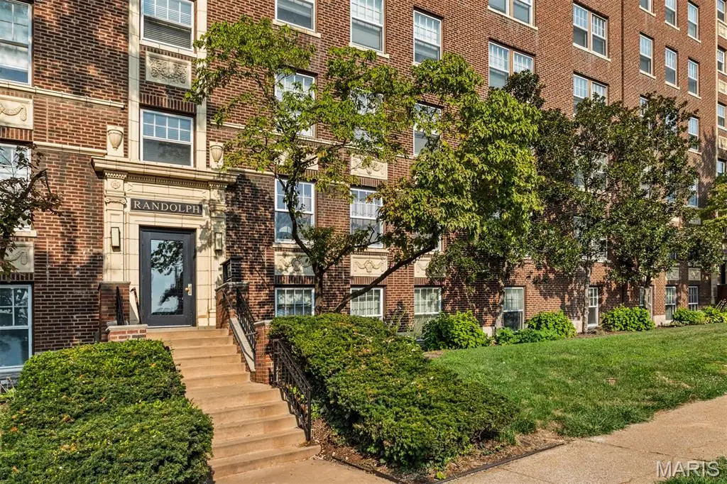 321 Belt Avenue #301, Saint Louis, MO 63112 - #1
