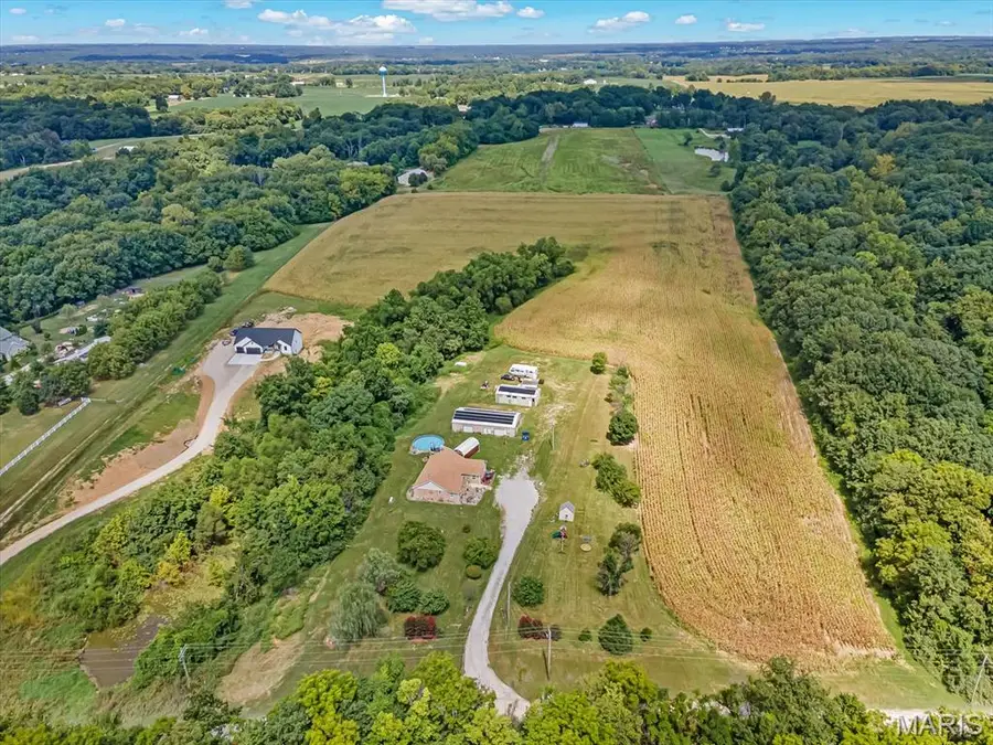 2150 Winter Lane, Godfrey, IL 62035 - #2