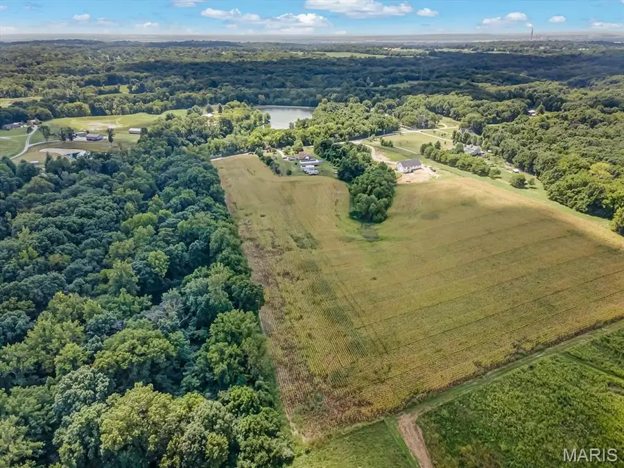 2150 Winter Lane, Godfrey, IL 62035 - #3