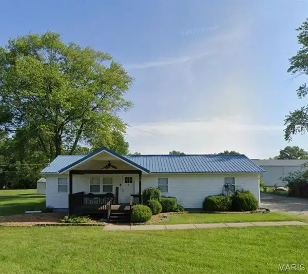 6167 Sunset Drive, Cedar Hill, MO 63016