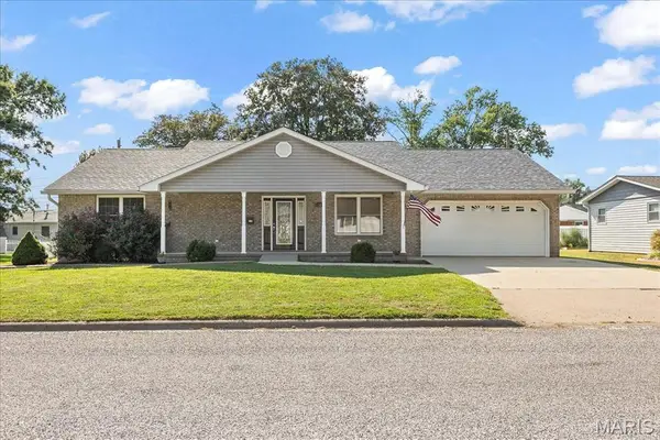 1109 Coral Street, Red Bud, IL 62278
